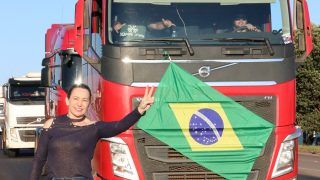 Jaqueline Cassol defende postura dos caminhoneiros e participa de manifestação em Vilhena