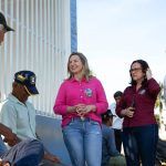 Jaqueline Cassol visita moradores de Cerejeiras -  - jaqueline cassol