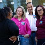 Jaqueline Cassol visita moradores de Cerejeiras -  - jaqueline cassol