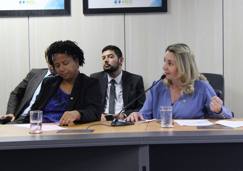 Deputada Federal Jaqueline Cassol luta pela redução da tarifa de energia - rondonia - jaqueline cassol