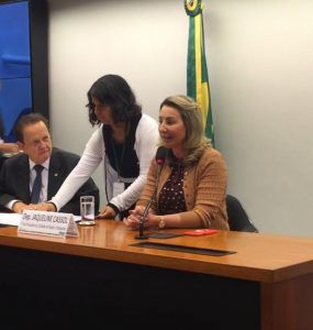 Deputada Jaqueline Cassol é eleita segunda vice-presidente da Comissão de Viação e Transportes da Câmara dos Deputados - noticias - jaqueline cassol