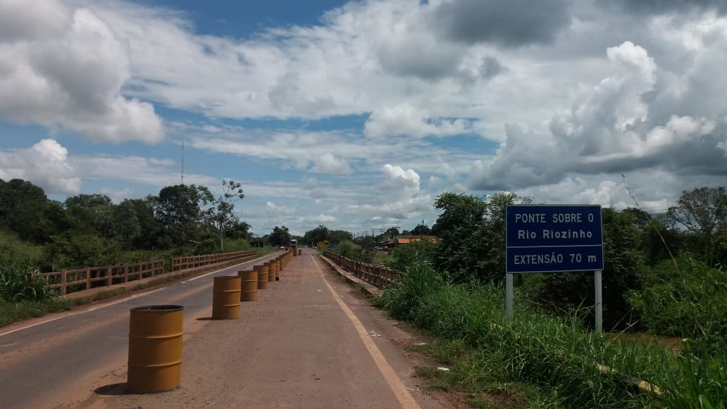 Jaqueline Cassol se reúne com ministro da infraestrutura para discutir a recuperação da ponte do Riozinho e rotas alternativas