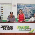 Visita a Buritis: Entrega de maquinário agrícola -  - jaqueline cassol