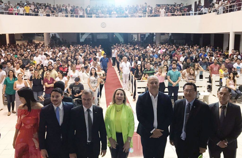 Em missão oficial na Bolívia, Jaqueline Cassol debate Revalida com estudantes e médicos brasileiros - politica - jaqueline cassol