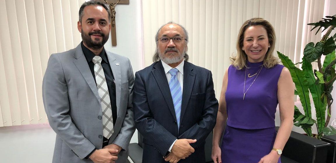 Jaqueline Cassol debate participação da mulher na política com o presidente do TRE Rondônia