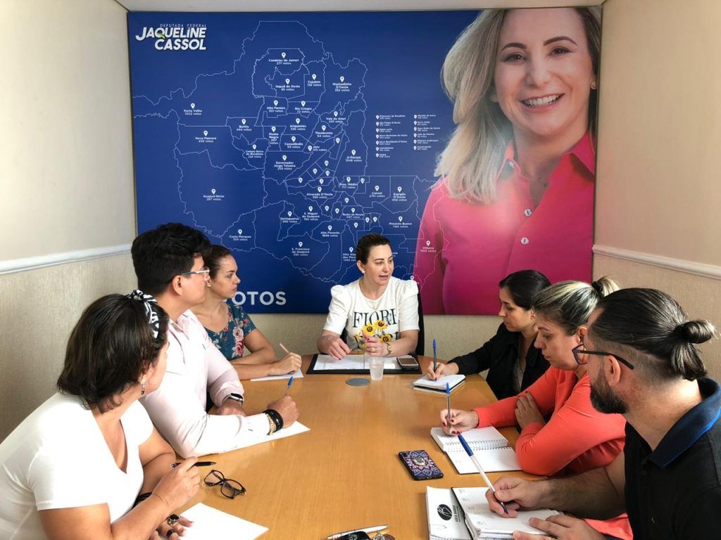 Em Porto Velho, Jaqueline Cassol reúne assessoria para planejamento das ações em 2020 - noticias - jaqueline cassol