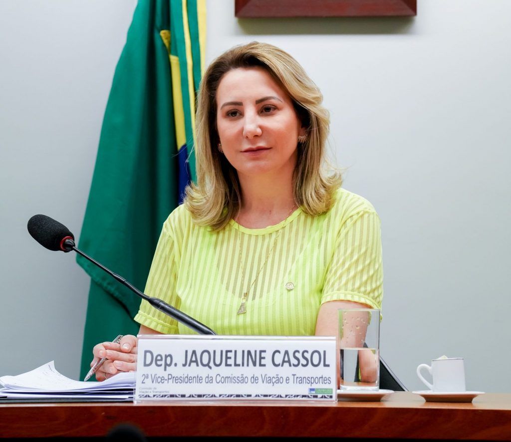 Deputada Jaqueline libera emendas para Novo Horizonte e Alta Floresta do Oeste - noticias - jaqueline cassol